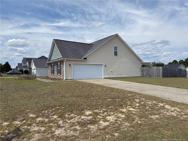 Building Photo - 2053 Gray Goose Loop