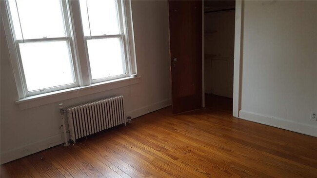 Building Photo - 171 Berkeley St