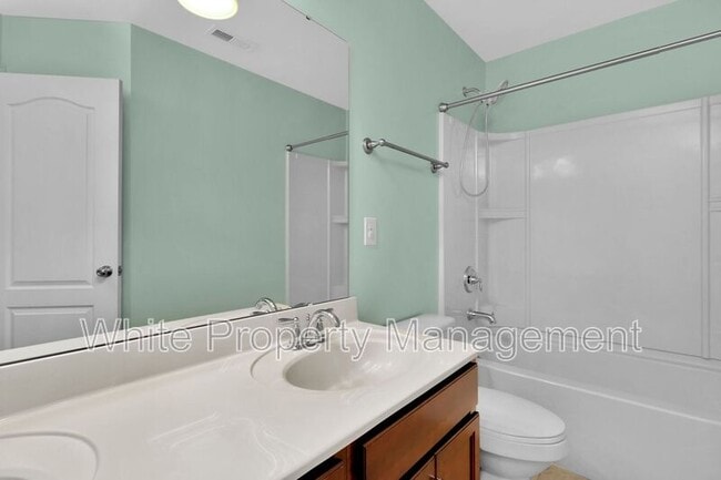 Building Photo - 12352 Red Rust Ln