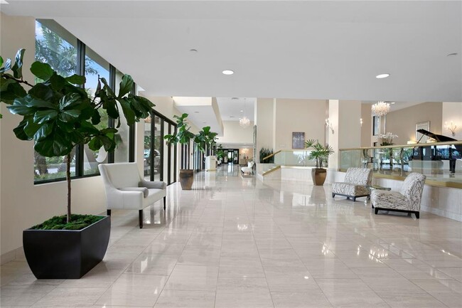 Building Photo - 3301 Bayshore Blvd
