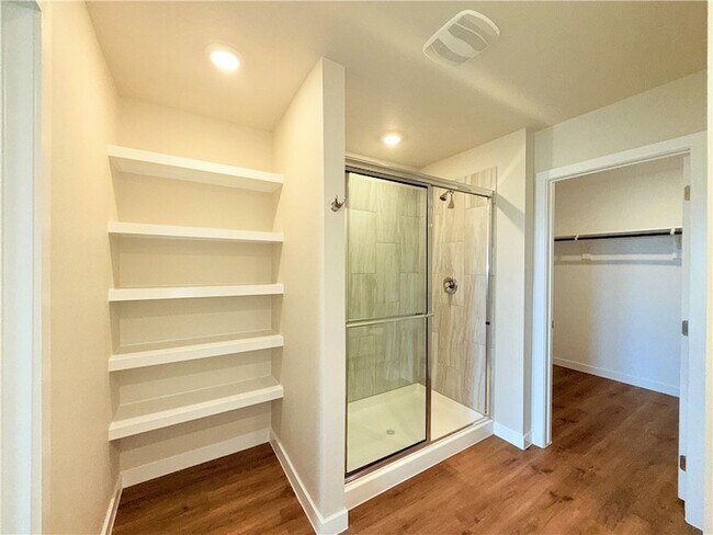 Building Photo - 1116 Zeus Dr