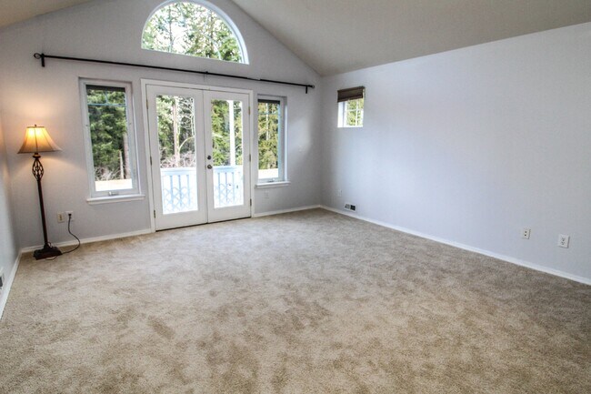 Building Photo - COMING SOON! Beautiful and modern two stor...