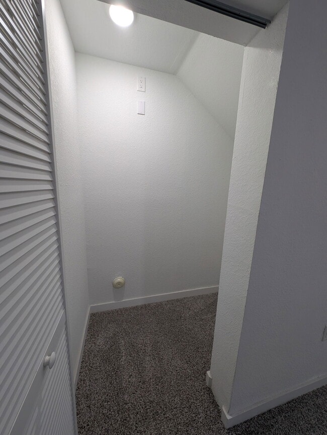 Building Photo - 26124 SW 146th Ave