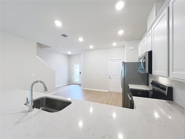Building Photo - 431 Meadowland Pt