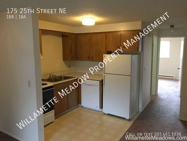 Building Photo - 175 25th St NE