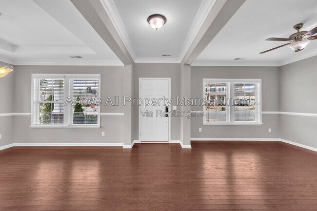 Building Photo - 2 Horton Grove Ct