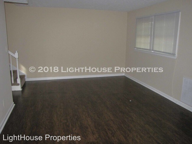 Building Photo - 3 br, 1.5 bath House - 103 Holmes Circle