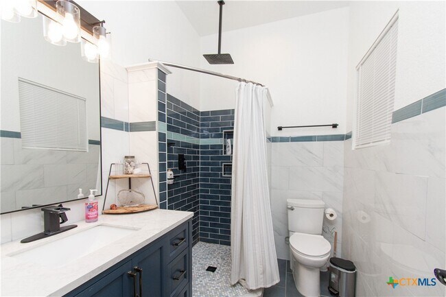 Building Photo - 235 Belmont