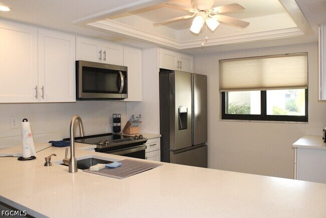 Building Photo - 6328 Sugar Bush Ln