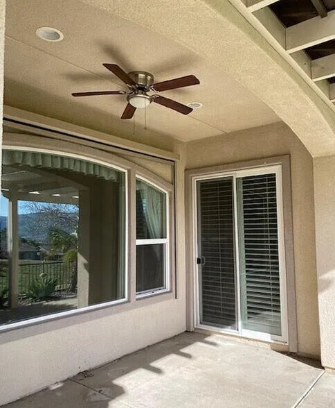 Back patio - 24212 Nobe St