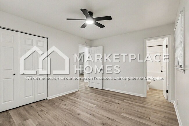 Building Photo - 3713 Stanford Cir