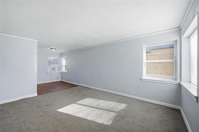 Building Photo - 305 W Morton St