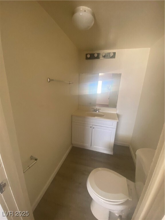 Building Photo - 2420 E Lewis St