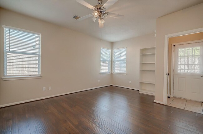 Building Photo - 6302 Wellness Landing Ln