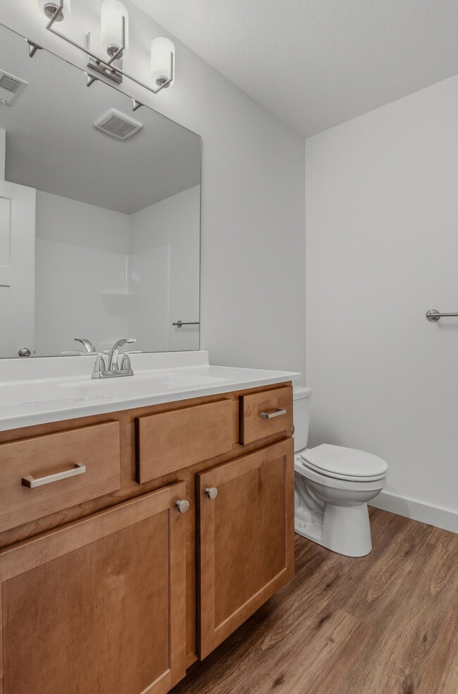 Building Photo - 3324 Naples Dr