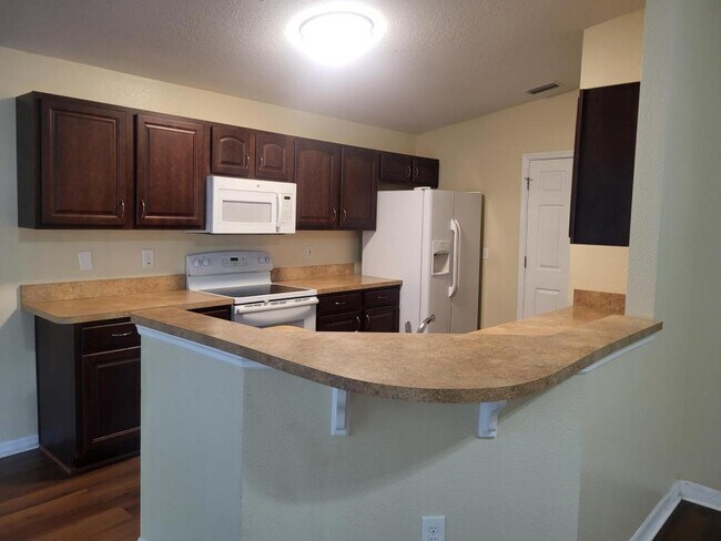 Building Photo - 37146 Highland Bluff Cir