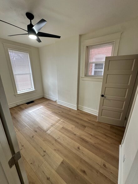 Building Photo - 3148 Miami St