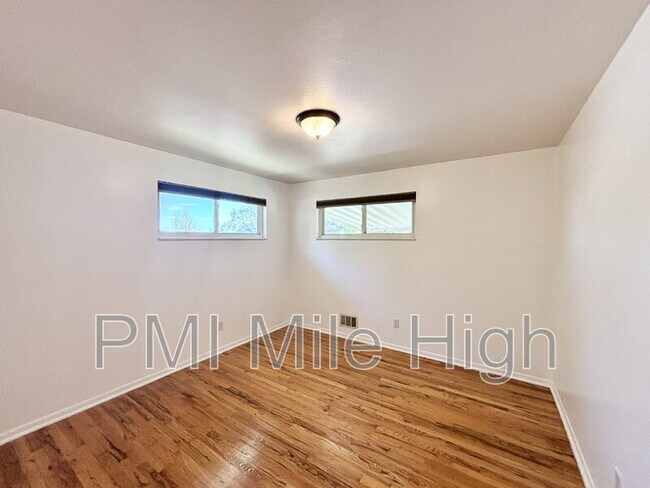 Building Photo - 6628 Eaton St