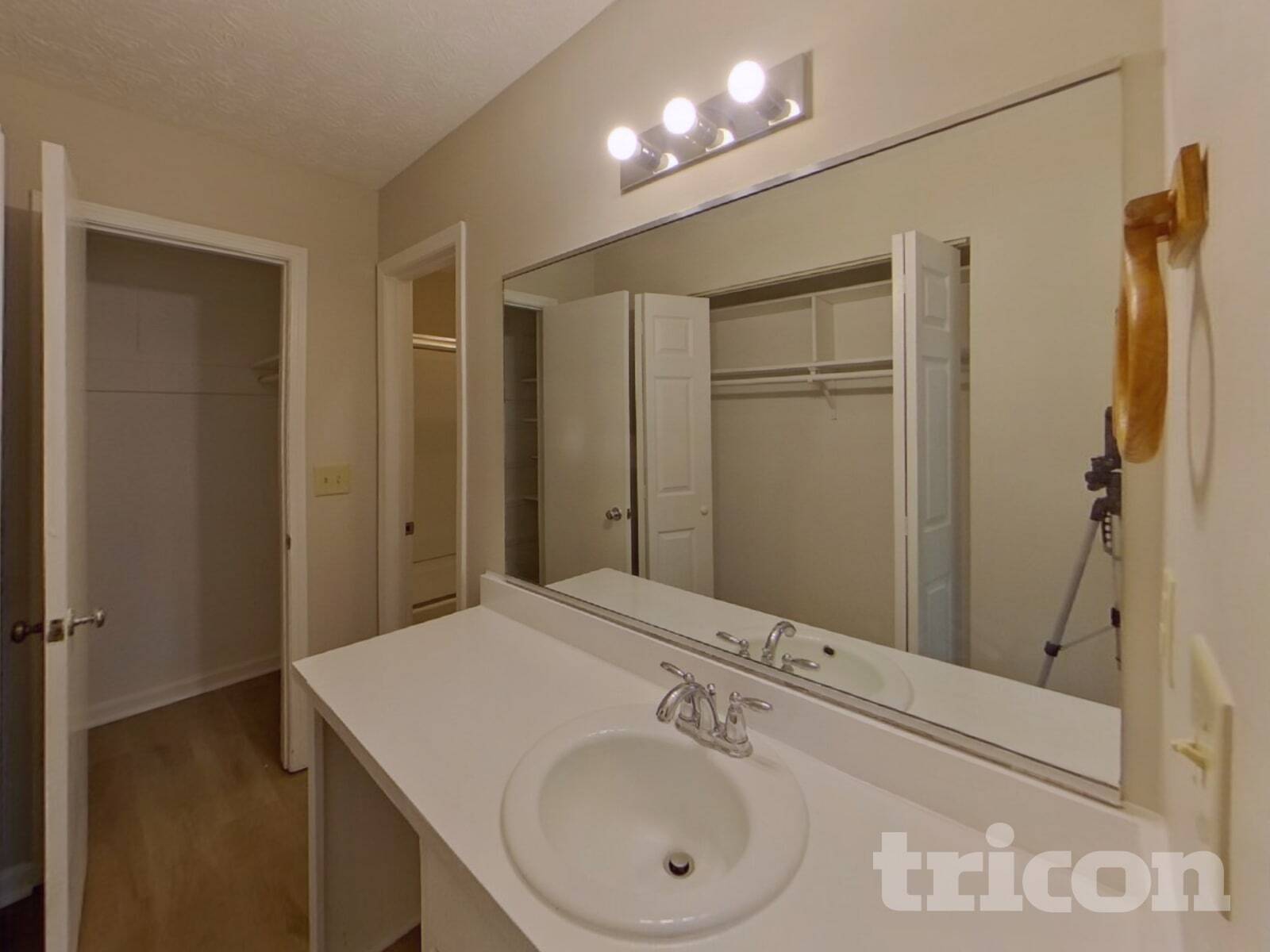 Building Photo - 1763 Lamancha Dr NW