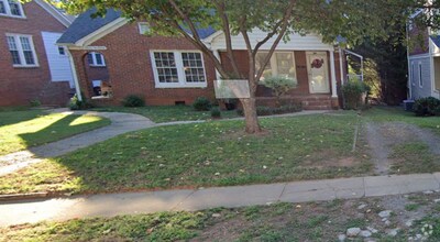 Building Photo - 2 Bedroom 1.5 Bathroom Duplex-