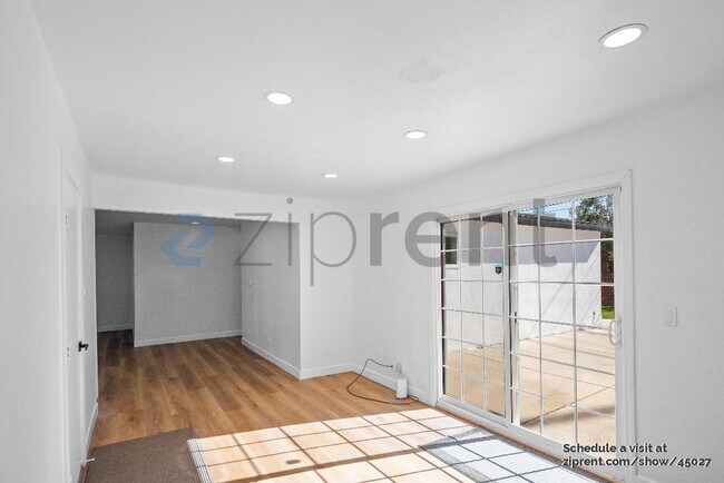 Building Photo - 4136 San Bernardino Way