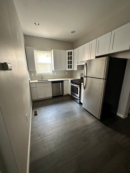 Building Photo - 219 W Chester Pike