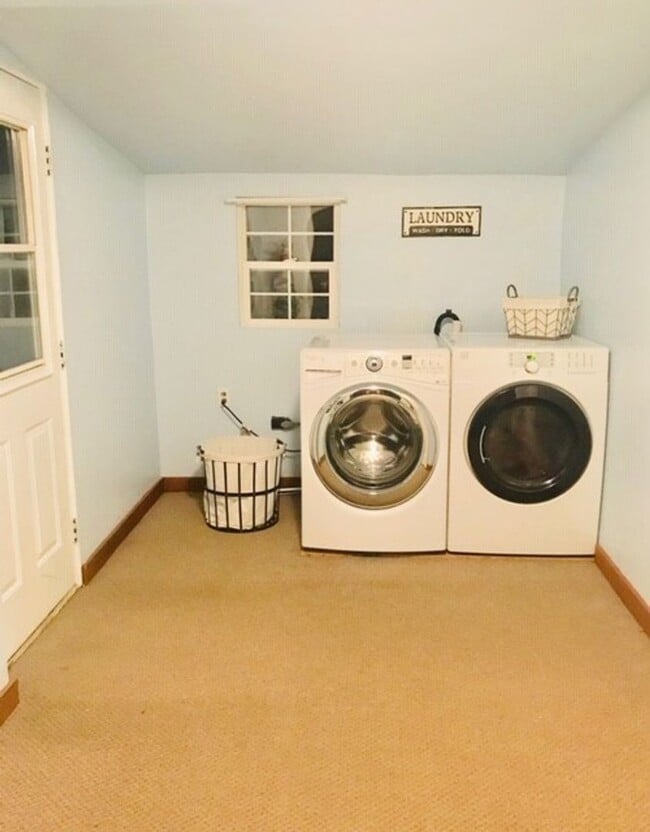 Building Photo - Beautiful 3 Bedroom Home in the Garden District of CDA