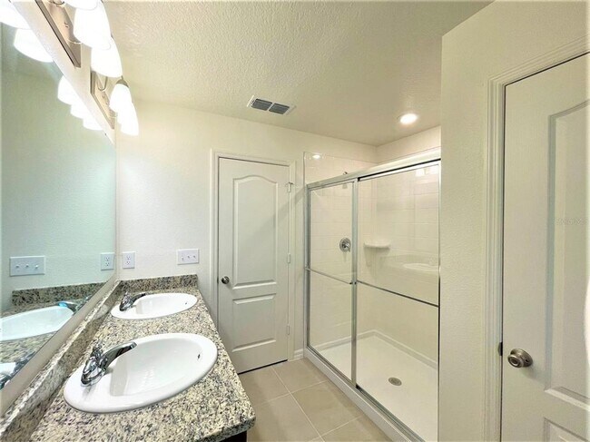 Building Photo - 1179 Papaya Cir.