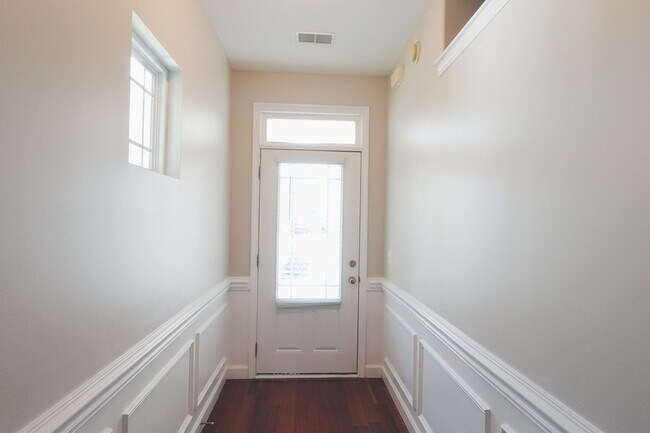 Building Photo - Coming Available!