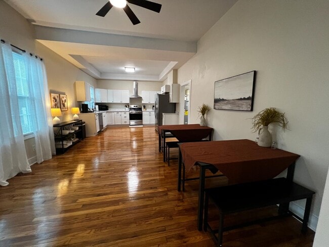 Building Photo - 500 Carthage Rd