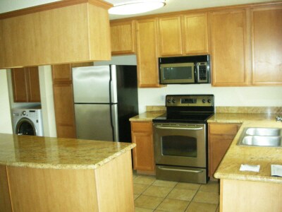 Kitchen - 615 Fredricks Ave