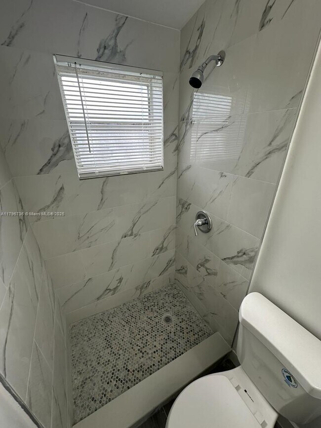 Building Photo - 2628 Fletcher Ct