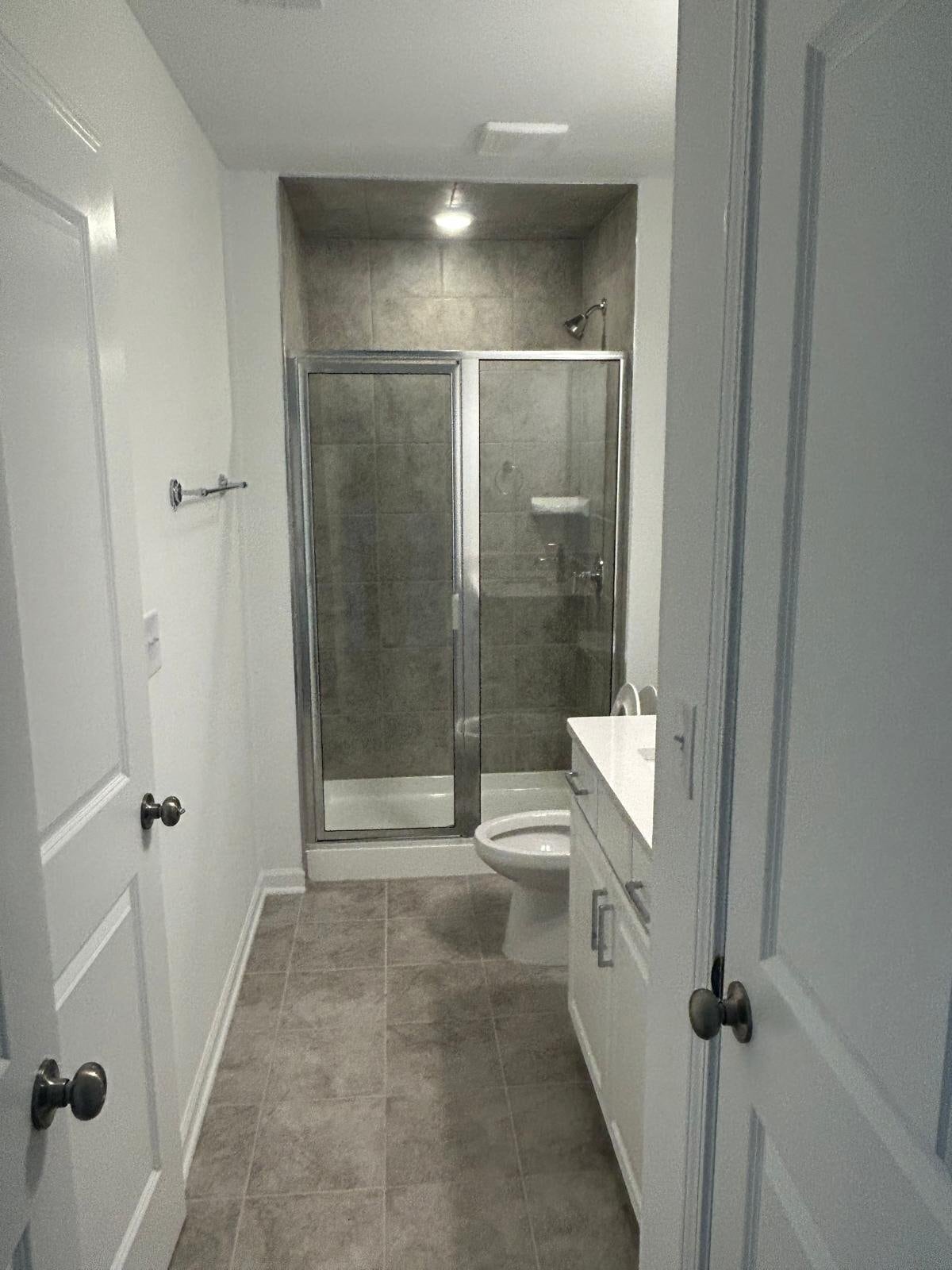 Building Photo - 9466 Senator Royall Dr