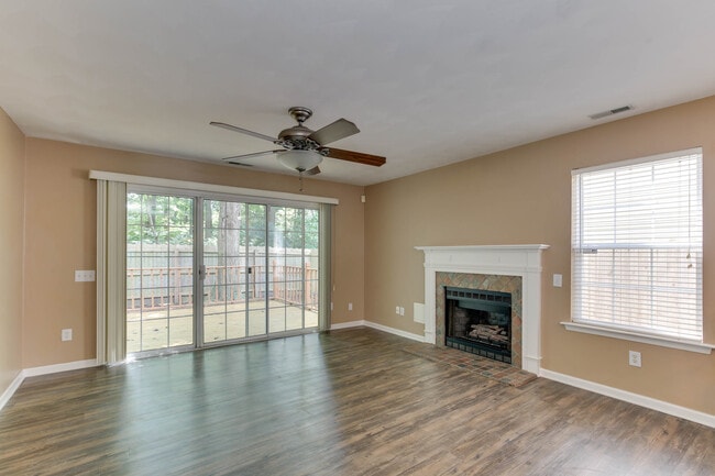 Building Photo - 1133 Lady Ashley Dr