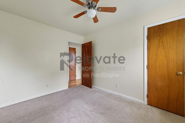 Building Photo - 15709 Gary Ave