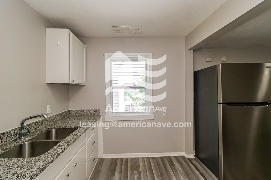 Building Photo - 7405 Montgall Ave