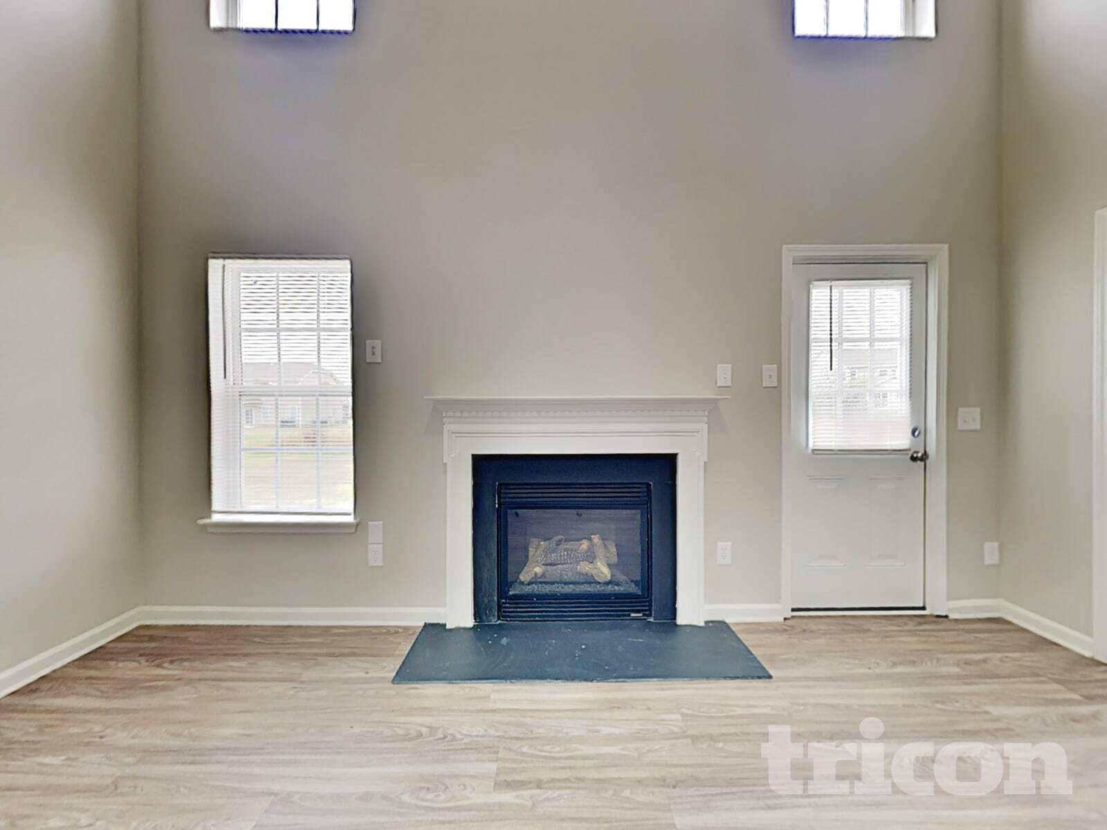 Building Photo - 2114 Lexington Ave