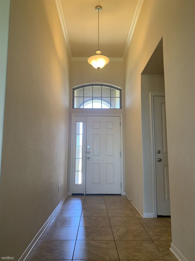 Building Photo - 4 br, 2 bath House - 5607 Markham Drive