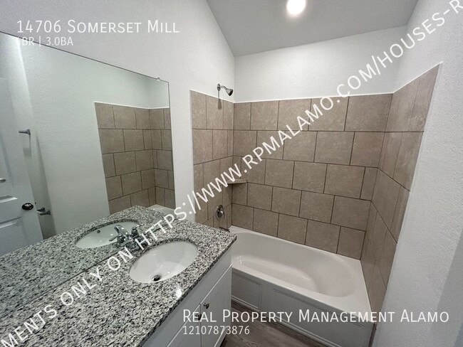 Building Photo - 14706 Somerset Ml