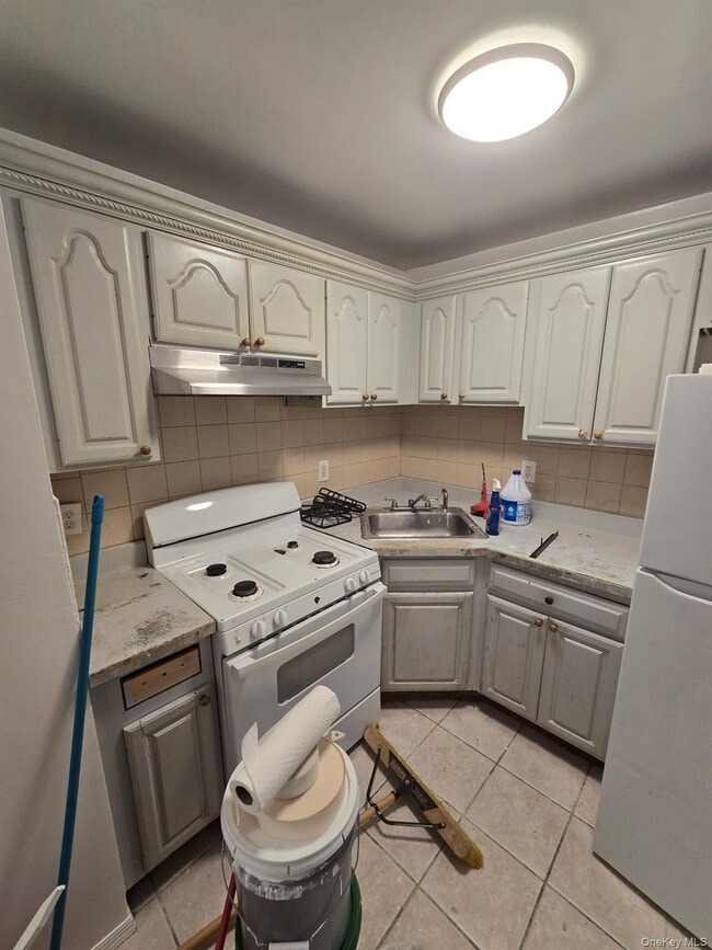 Building Photo - 5-28 B 32nd St