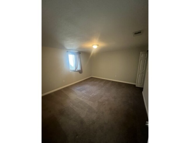 Building Photo - 3066 S Wolff St