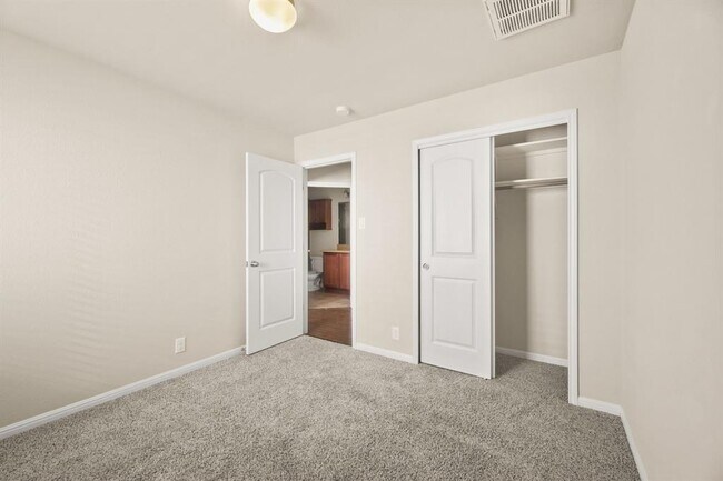 Building Photo - 13813 Turkey Hollow Trail