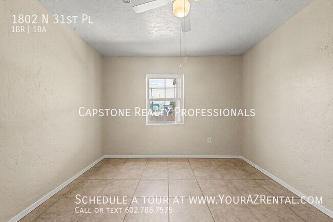 Building Photo - 1802 N 31st Pl