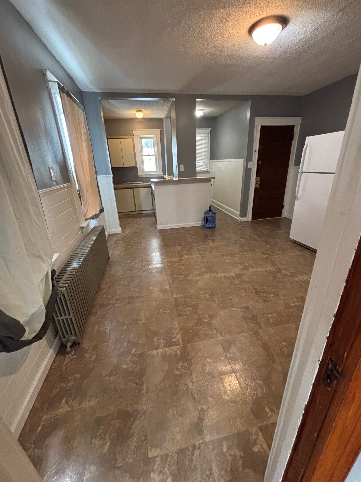 Building Photo - 33 Brooklawn St