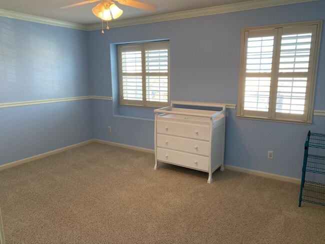 Building Photo - Stunning 5/3 Home LOADED w/Upgrades!  (PLE...
