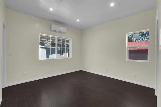 Building Photo - 23393 Schoolcraft St