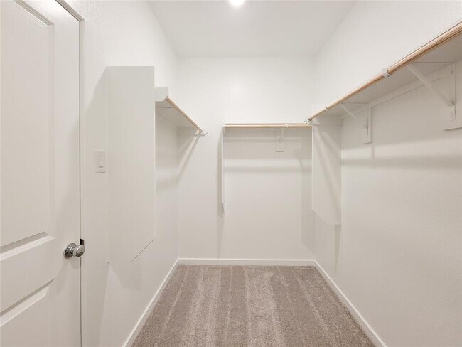 Building Photo - 21627 Royal Jett Dr