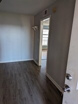 Building Photo - 4405 Barnett Street