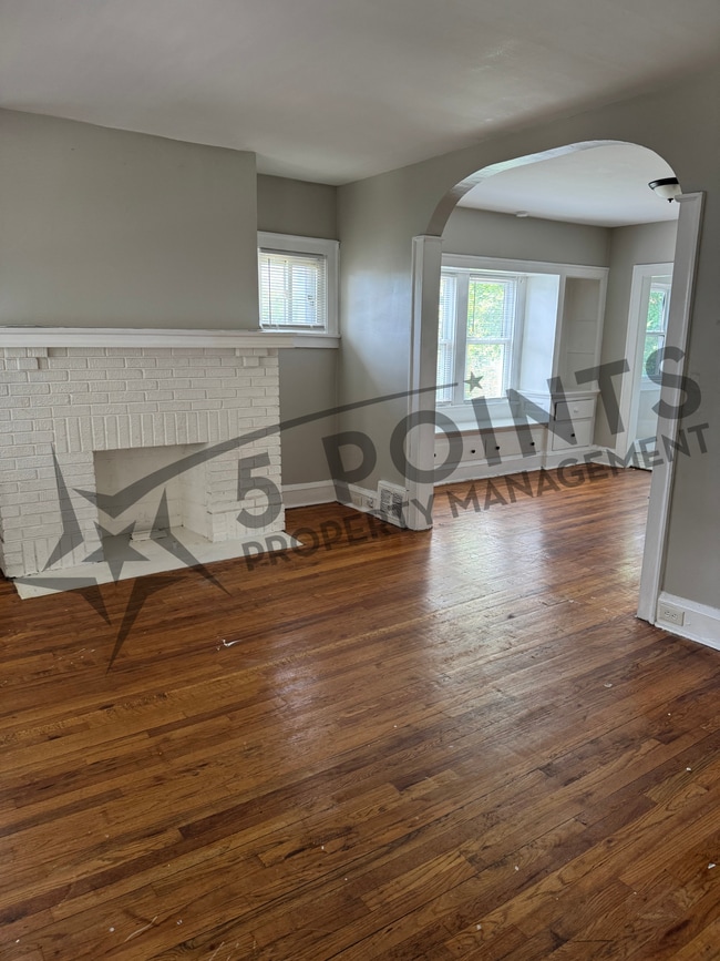 Building Photo - 957 Eddy Rd