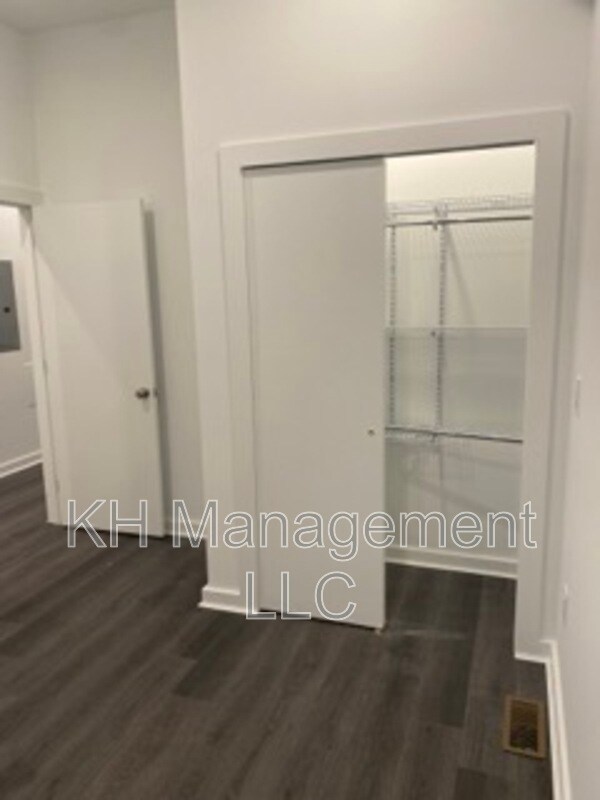Building Photo - 2032 N 18th St